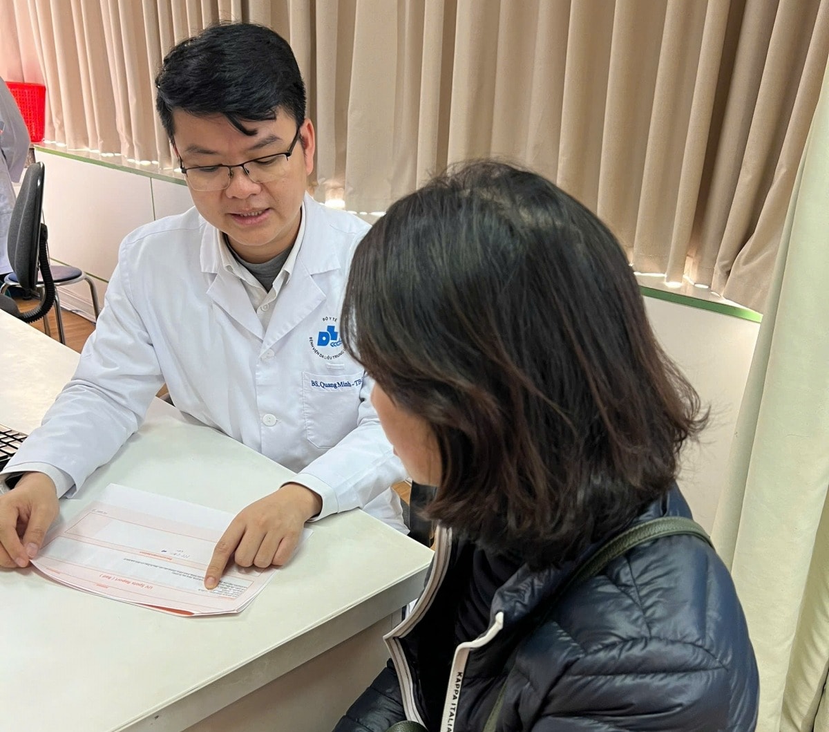 Làm đẹp cấp tốc đón Tết, nhiều ca nhập viện vì tin quảng cáo- Ảnh 1.