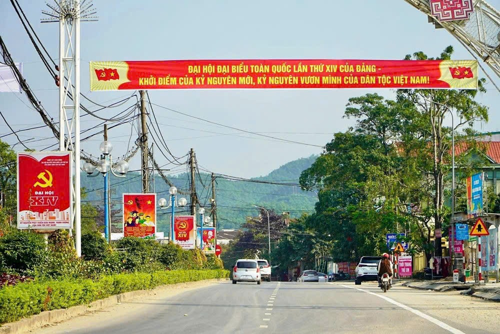 Hàng trăm hộ dân Nghệ An hiến đất mở đường- Ảnh 2. Hàng trăm hộ dân Nghệ An hiến đất mở đường- Ảnh 2.