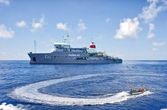 Khí thế và niềm tin của cán bộ, chiến sĩ Hải quân với kết quả Đại hội XIV- Ảnh 2.