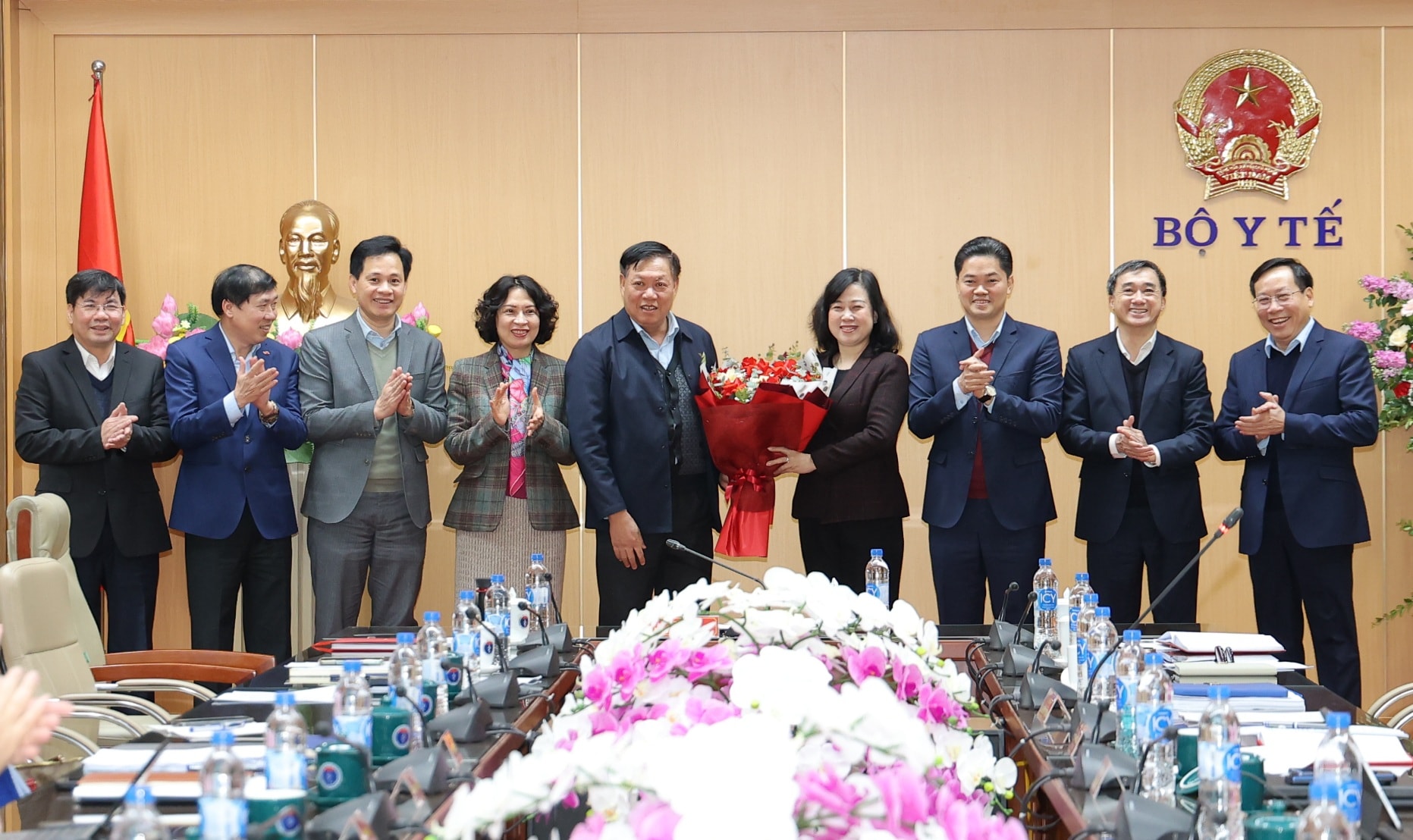 Bộ Y tế nghiên cứu, học tập, quán triệt và triển khai thực hiện Nghị quyết Đại hội XIV của Đảng- Ảnh 4.