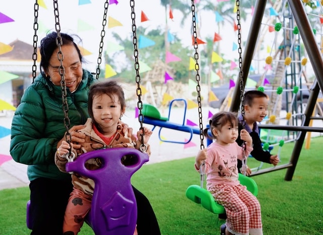 Bệnh viện Phổi Nghệ An hoàn thiện sân chơi cho bệnh nhi- Ảnh 4.