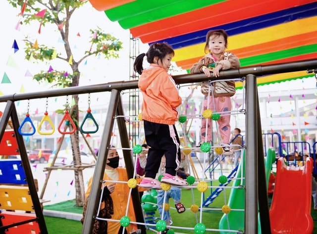 Bệnh viện Phổi Nghệ An hoàn thiện sân chơi cho bệnh nhi- Ảnh 8.