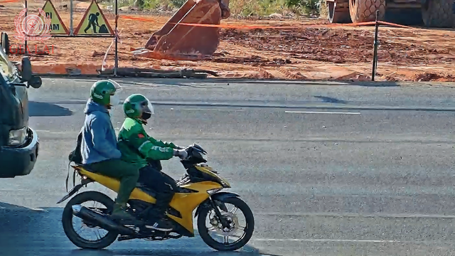 Công an tỉnh Gia Lai phát động toàn dân cung cấp thông tin liên quan đến vụ cướp ngân hàng- Ảnh 1. Công an tỉnh Gia Lai phát động toàn dân cung cấp thông tin liên quan đến vụ cướp ngân hàng- Ảnh 1.