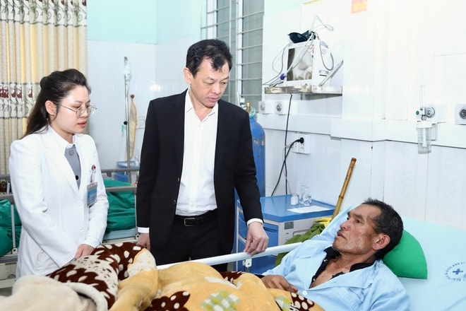 Thứ trưởng Bộ Y tế về xã biên giới Pà Vầy Sủ, lắng nghe thực tiễn y tế cơ sở- Ảnh 20.