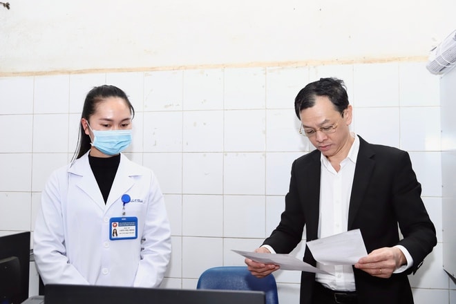 Thứ trưởng Bộ Y tế về xã biên giới Pà Vầy Sủ, lắng nghe thực tiễn y tế cơ sở- Ảnh 18.