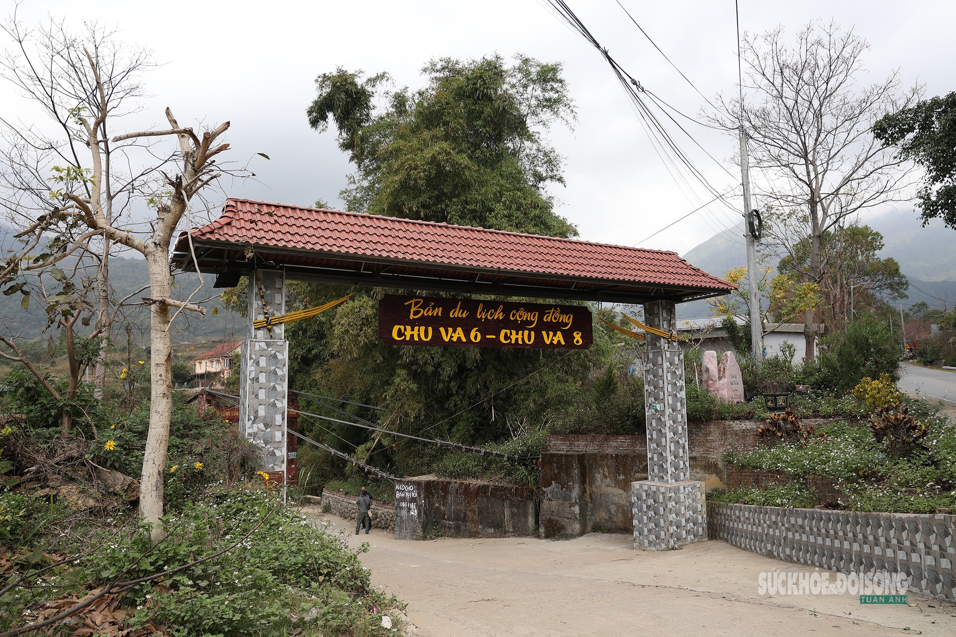 Bản Chu Va phủ trắng 'hoa tuyết'- Ảnh 11.