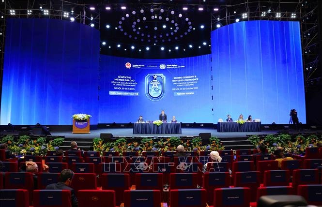 Việt Nam kêu gọi các nước sớm ký và phê chuẩn Công ước Hà Nội- Ảnh 1. Việt Nam kêu gọi các nước sớm ký và phê chuẩn Công ước Hà Nội- Ảnh 1.