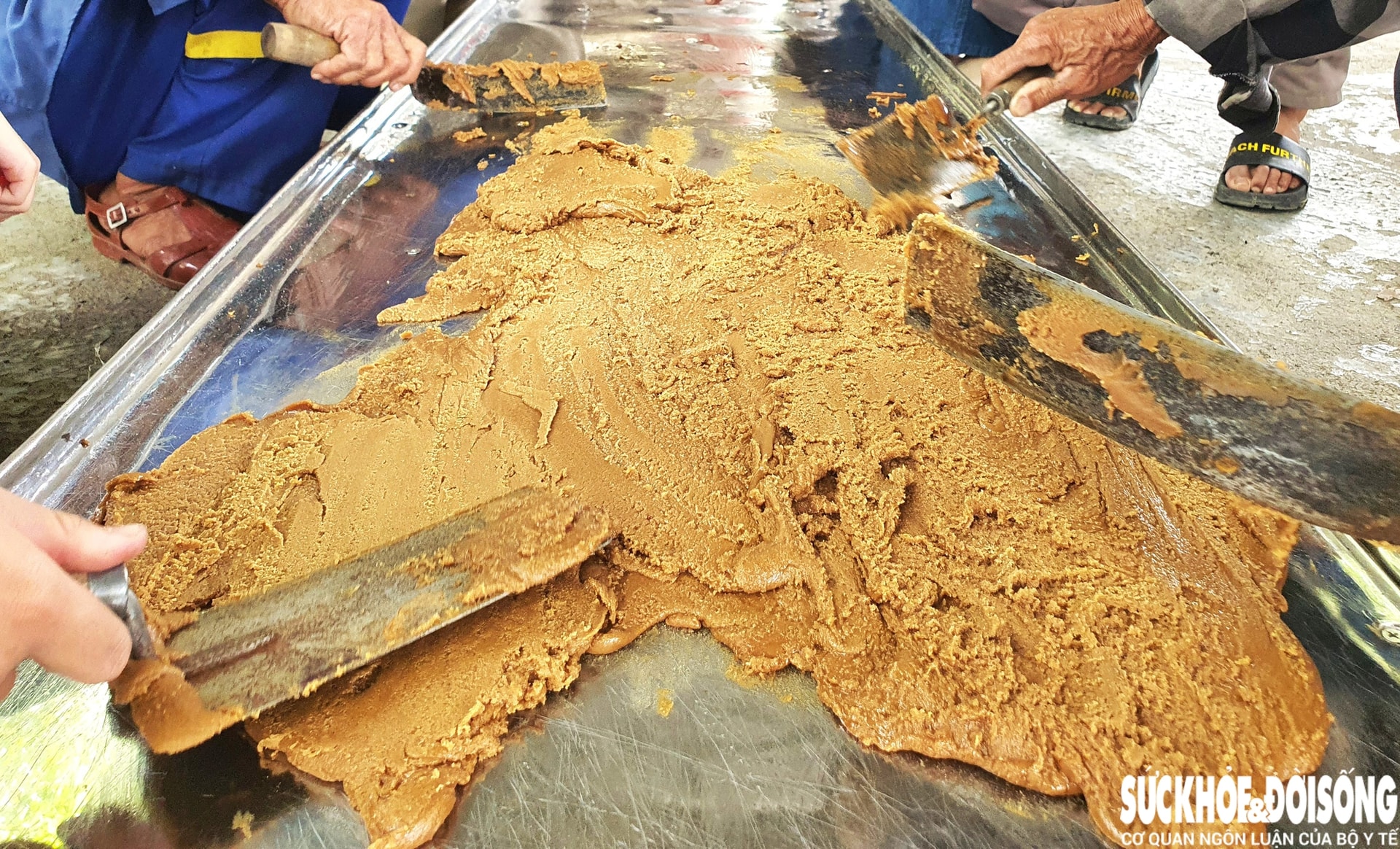 Về đất Quảng xem nấu đường thủ công, nhớ vị Tết xưa- Ảnh 7. Về đất Quảng xem nấu đường thủ công, nhớ vị Tết xưa- Ảnh 7.