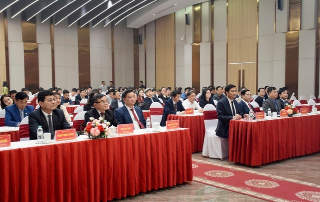 Nghệ An: Báo chí phải là 'ngọn cờ dẫn dắt', lan tỏa khát vọng phát triển- Ảnh 1.