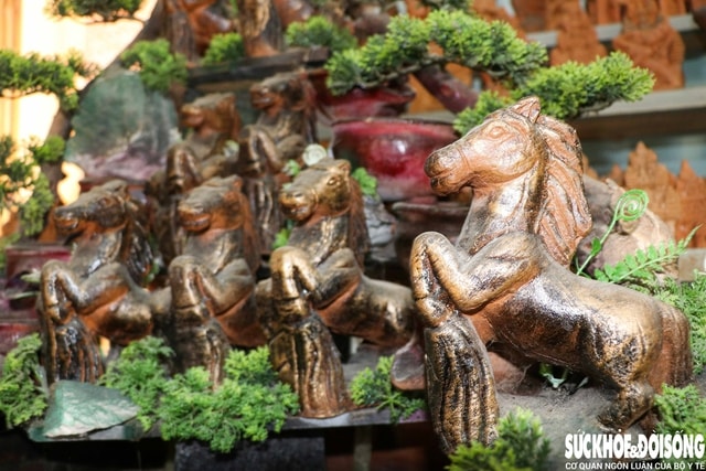 Độc đáo những linh vật ngựa đất nung chuẩn bị đón Tết Bính Ngọ 2026- Ảnh 4.