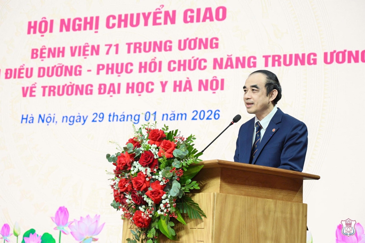 2 bệnh viện trung ương chính thức chuyển giao về Trường Đại học Y Hà Nội- Ảnh 3. 2 bệnh viện trung ương chính thức chuyển giao về Trường Đại học Y Hà Nội- Ảnh 3.