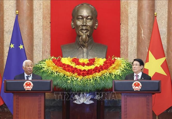 Tuyên bố chung về việc nâng cấp quan hệ giữa Việt Nam và EU lên Đối tác chiến lược toàn diện- Ảnh 2.