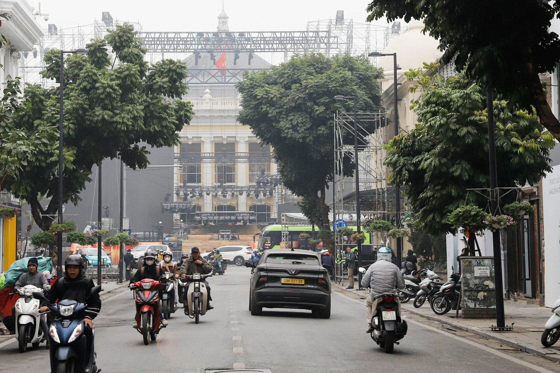 Phố 'vàng' Hà Nội trước đề xuất quy hoạch cảnh quan- Ảnh 1.