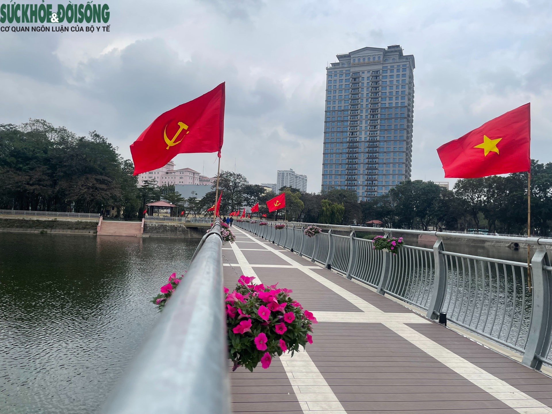 Cận cảnh diện mạo mới của Công viên Nghĩa Đô, Hà Nội- Ảnh 4. Cận cảnh diện mạo mới của Công viên Nghĩa Đô, Hà Nội- Ảnh 4.