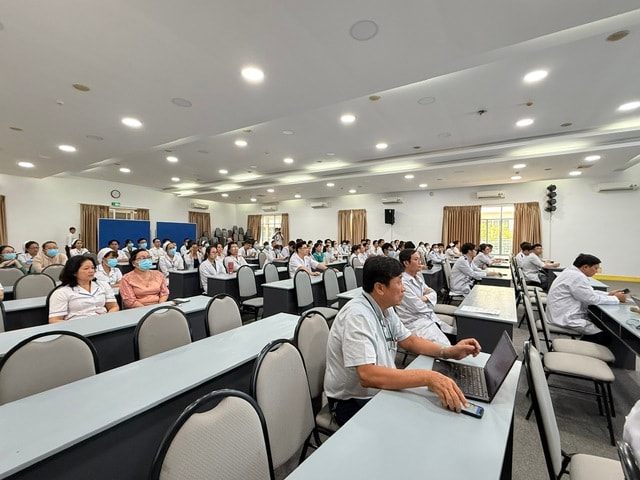 TPHCM tập huấn hướng dẫn chẩn đoán, điều trị và phòng chống bệnh do virus Nipah- Ảnh 3.