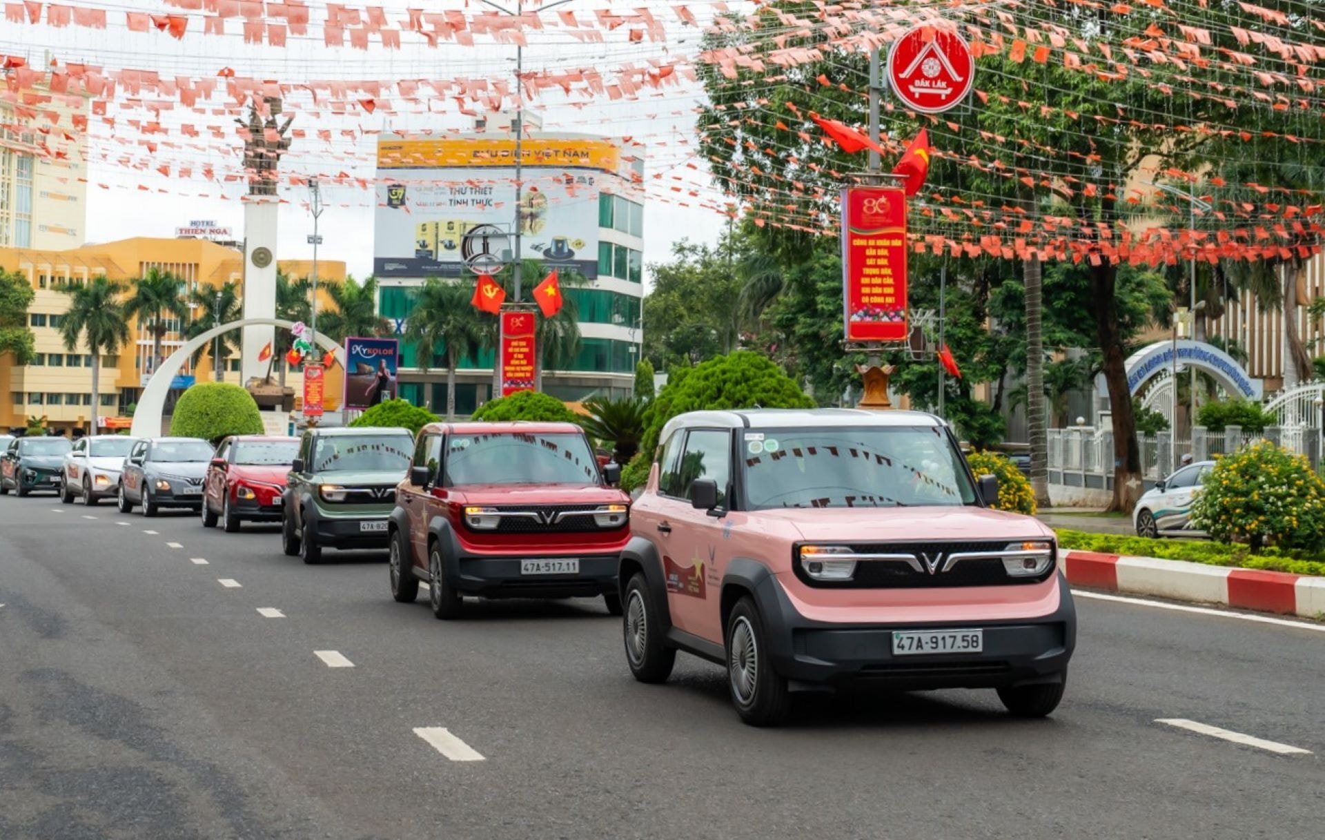 Sắm ô tô chơi Tết không thể dễ hơn đến thế với VinFast VF 3 - 1