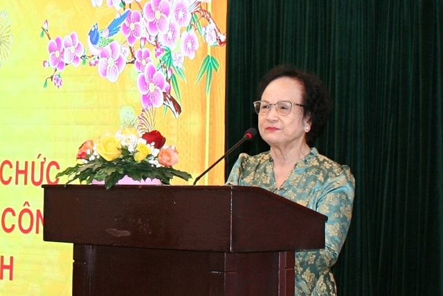 Bộ Y tế gặp gỡ, thăm hỏi và chúc Tết các cán bộ lão thành ngành Y tế - Ảnh 3.