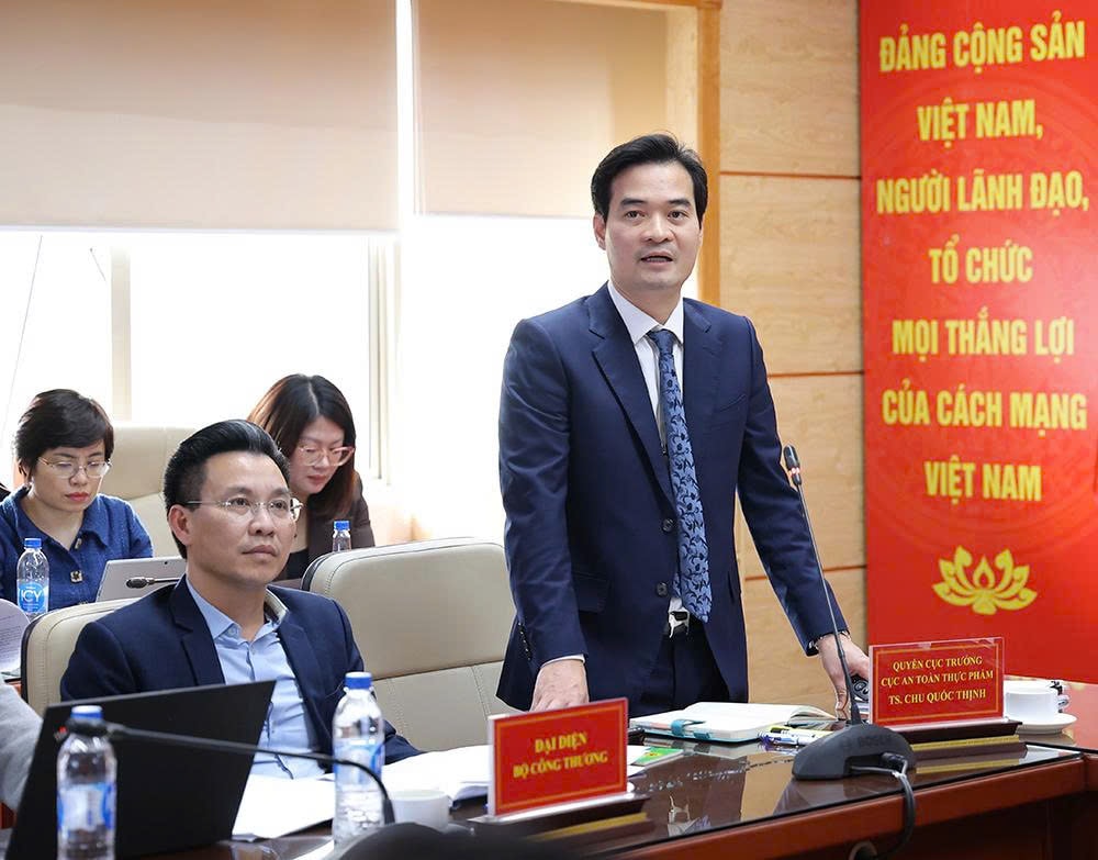 Phân cấp mạnh việc kiểm tra nhà nước về an toàn thực phẩm cho địa phương- Ảnh 3.