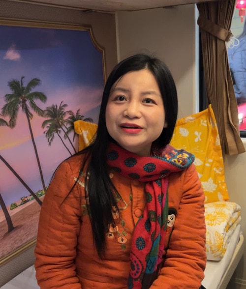 Báo Nhân Dân ra mắt 'Chuyến tàu hạnh phúc': Hành trình nhân văn chào Xuân mới- Ảnh 7. Báo Nhân Dân ra mắt 'Chuyến tàu hạnh phúc': Hành trình nhân văn chào Xuân mới- Ảnh 7.