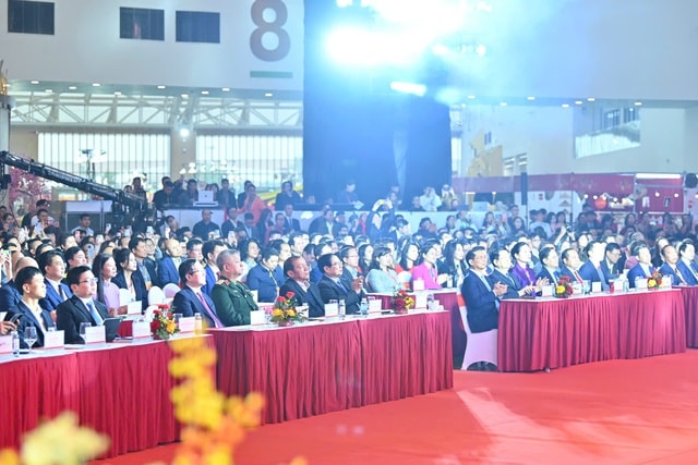 Thủ tướng Phạm Minh Chính dự Lễ khai mạc Hội chợ Mùa Xuân 2026- Ảnh 3.