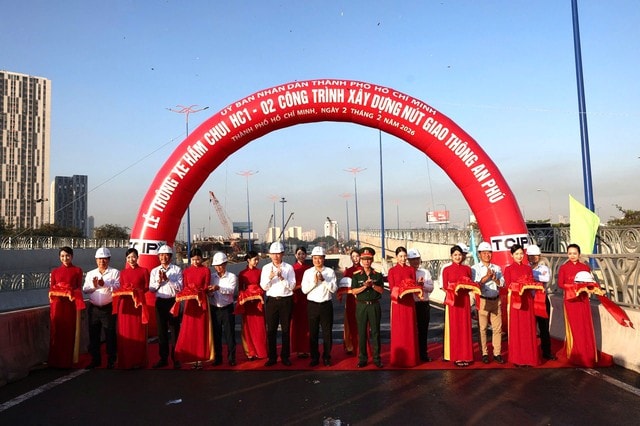 Thông xe hầm chui nút giao An Phú, giảm ùn tắc phía đông TPHCM- Ảnh 2. Thông xe hầm chui nút giao An Phú, giảm ùn tắc phía đông TPHCM- Ảnh 2.