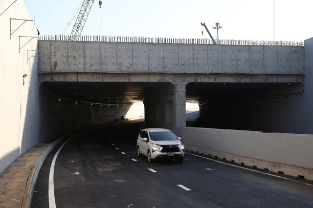 Thông xe hầm chui nút giao An Phú, giảm ùn tắc phía đông TPHCM- Ảnh 6. Thông xe hầm chui nút giao An Phú, giảm ùn tắc phía đông TPHCM- Ảnh 6.