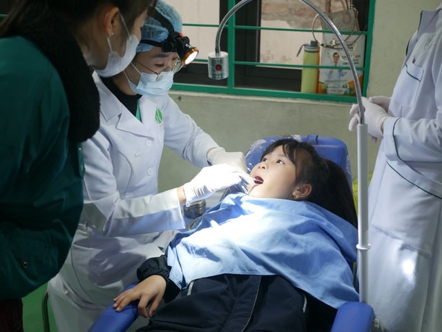 Hơn 600 người dân xã Thiên Lộc được khám, tư vấn sức khỏe miễn phí- Ảnh 5.