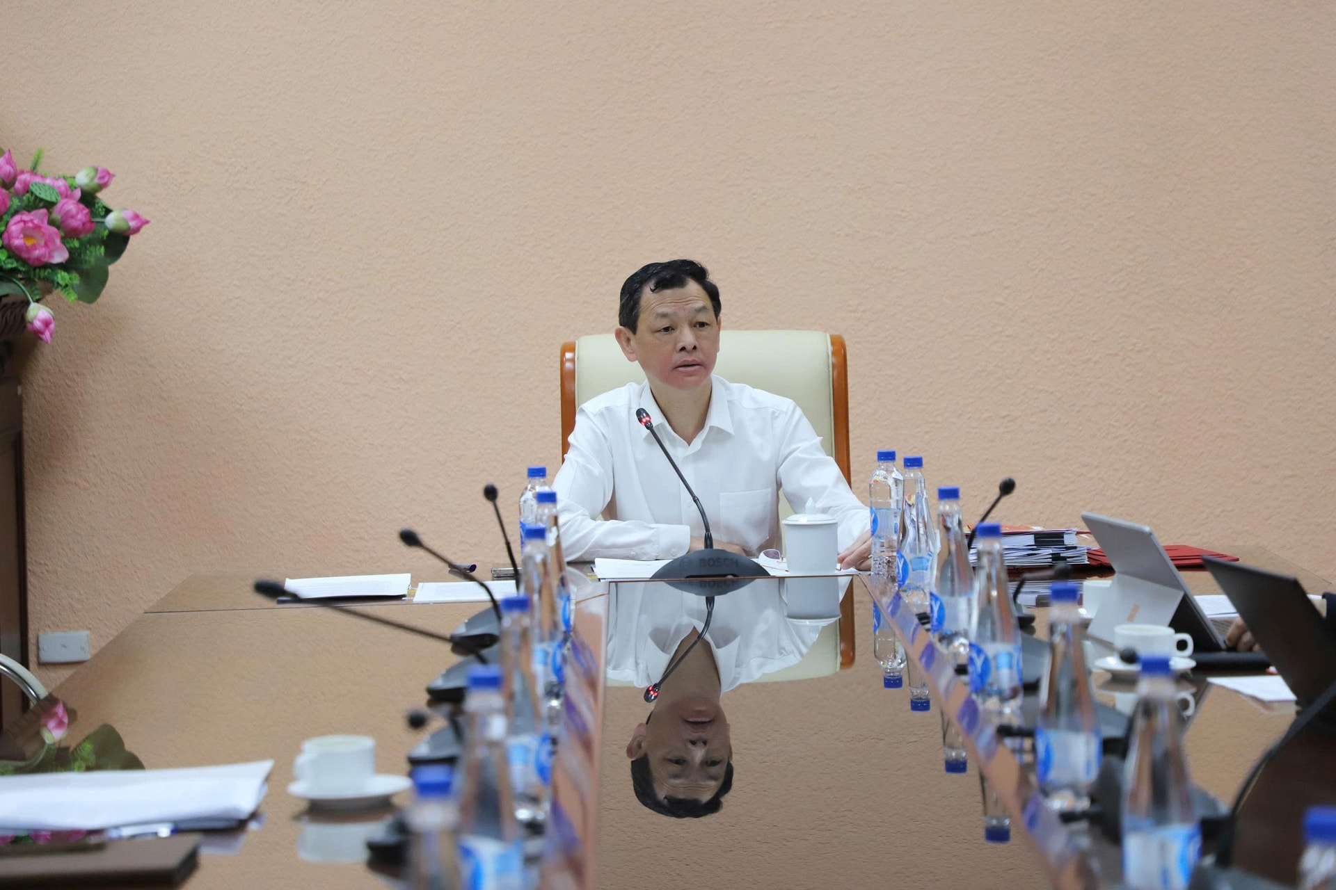 Chú trọng an toàn, bảo mật thông tin và chủ động chống lãng phí trong chuyển đổi số y tế- Ảnh 1. Chú trọng an toàn, bảo mật thông tin và chủ động chống lãng phí trong chuyển đổi số y tế- Ảnh 1.