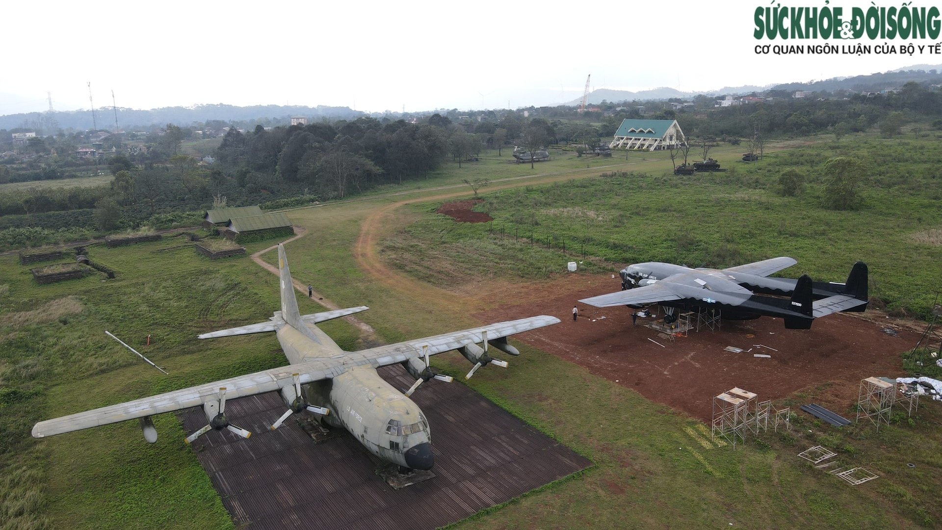 Cận cảnh chiếc máy bay có biệt danh ‘toa tàu bay’ duy nhất tại Việt Nam- Ảnh 5.