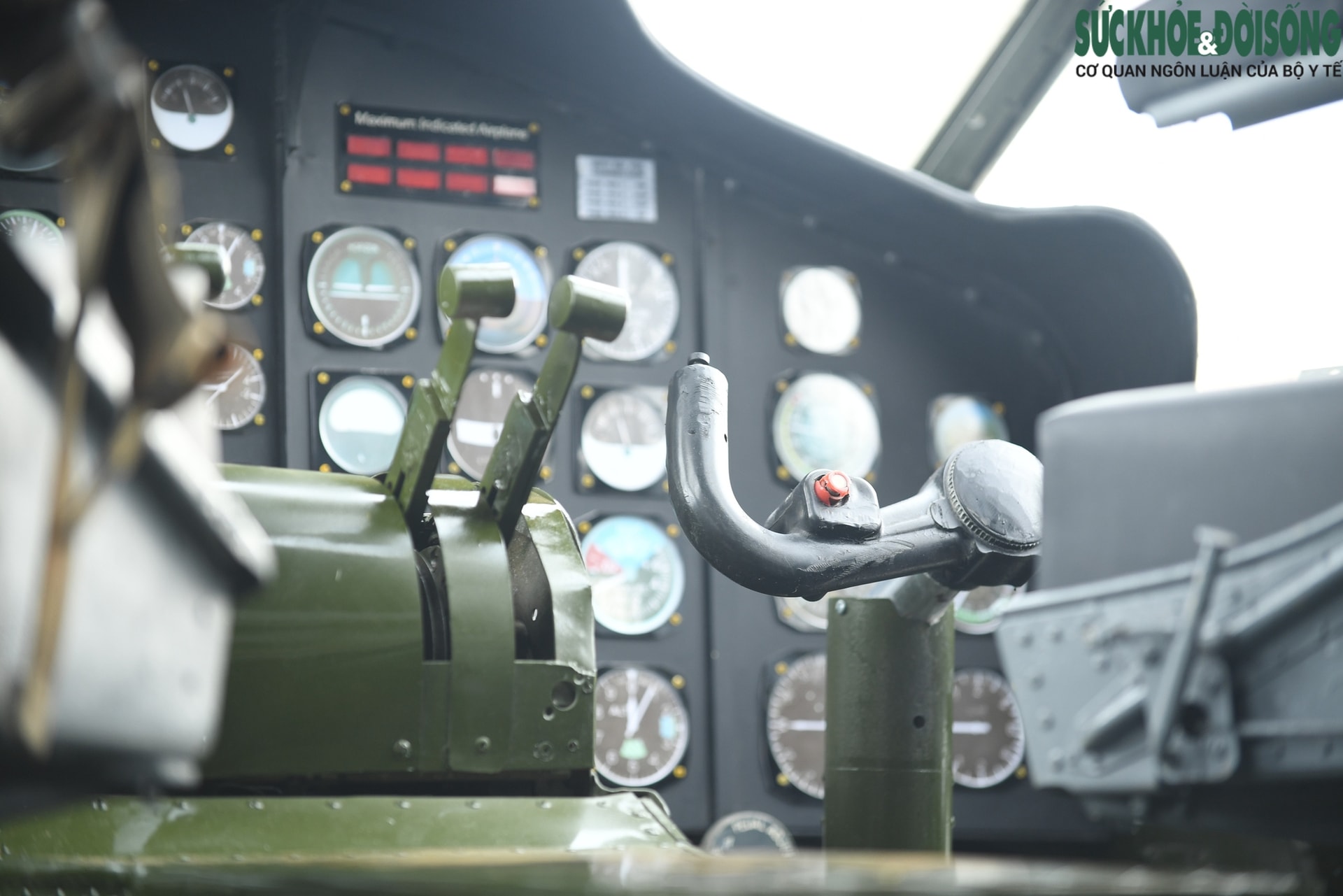 Cận cảnh chiếc máy bay có biệt danh ‘toa tàu bay’ duy nhất tại Việt Nam- Ảnh 11.