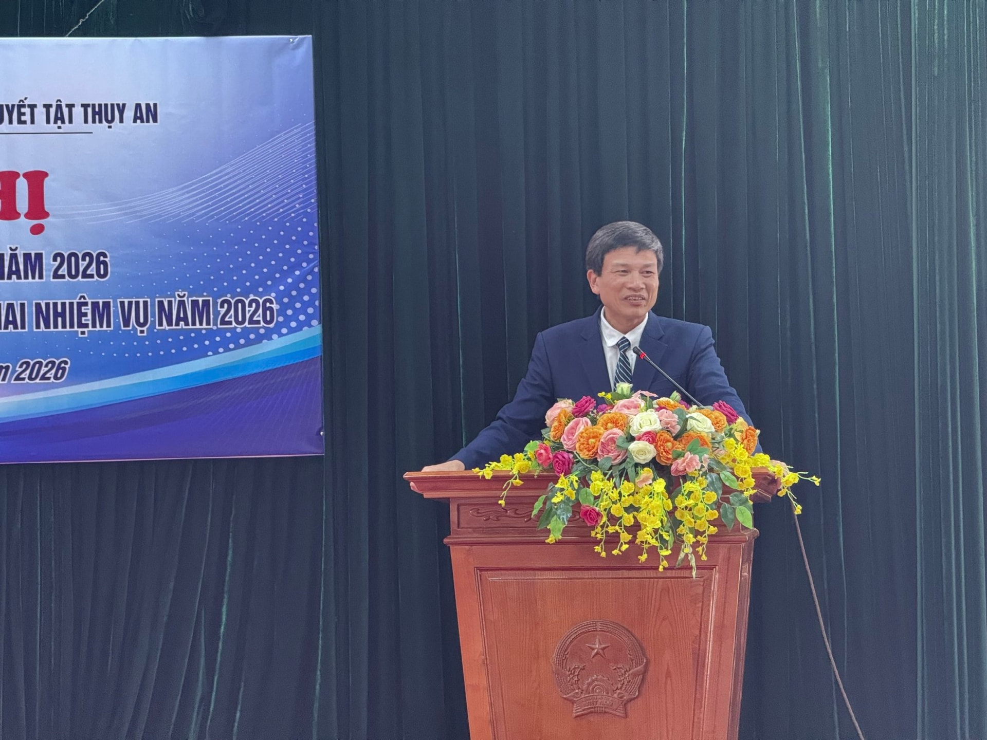 Thứ trưởng Bộ Y tế thăm, chúc Tết tại Trung tâm Phục hồi chức năng người khuyết tật Thụy An- Ảnh 2.