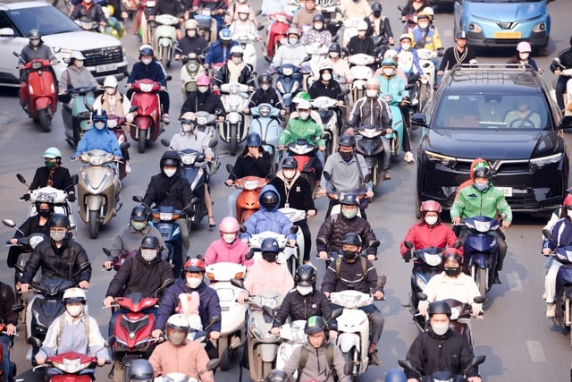 Miền Bắc trời rét, trưa chiều hửng nắng- Ảnh 1. Miền Bắc trời rét, trưa chiều hửng nắng- Ảnh 1.