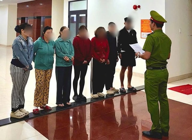 Phá đường dây lô đề quy mô lớn ở Đà Nẵng- Ảnh 1. Phá đường dây lô đề quy mô lớn ở Đà Nẵng- Ảnh 1.