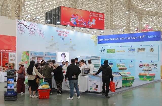 Tập đoàn TH lan tỏa tinh thần 'Tự hào hai tiếng Việt Nam' tại Hội chợ Mùa Xuân 2026- Ảnh 1.
