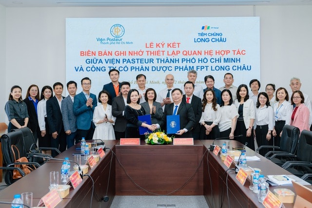 Kết nối nguồn lực y tế dự phòng vì Việt Nam khỏe mạnh: Long Châu và Viện Pasteur TP. Hồ Chí Minh hợp tác chiến lược toàn diện- Ảnh 1. Kết nối nguồn lực y tế dự phòng vì Việt Nam khỏe mạnh: Long Châu và Viện Pasteur TP. Hồ Chí Minh hợp tác chiến lược toàn diện- Ảnh 1.