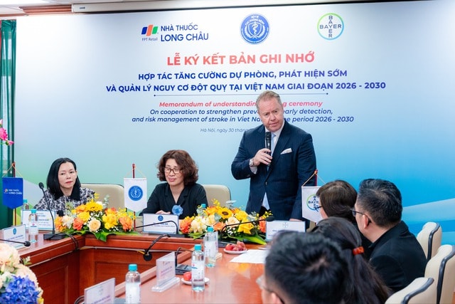 Long Châu và Bayer trở thành đối tác chiến lược 5 năm của Cục Phòng bệnh - Bộ Y tế,  trong Chương trình quốc gia phòng, chống và quản lý đột quỵ- Ảnh 3.