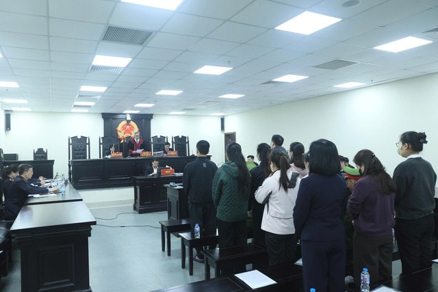 Viện kiểm sát đề nghị nhóm buôn lậu nộp lại 546 kg vàng- Ảnh 2. Viện kiểm sát đề nghị nhóm buôn lậu nộp lại 546 kg vàng- Ảnh 2.