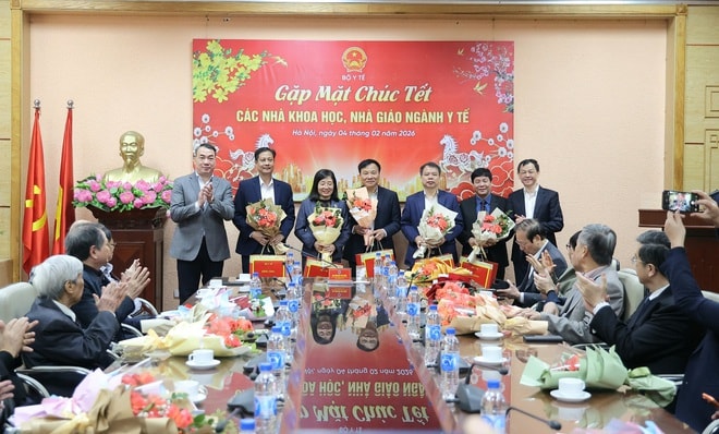 Bộ Y tế gặp mặt, chúc Tết các nhà khoa học, nhà giáo Hội đồng Đạo đức trong nghiên cứu y sinh học Quốc gia phía Bắc- Ảnh 8.