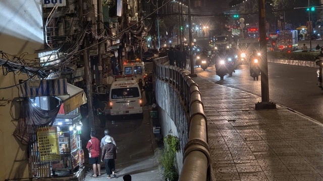 Cháy nhà hai tầng ở TPHCM lúc rạng sáng, 3 mẹ con tử vong- Ảnh 1. Cháy nhà hai tầng ở TPHCM lúc rạng sáng, 3 mẹ con tử vong- Ảnh 1.