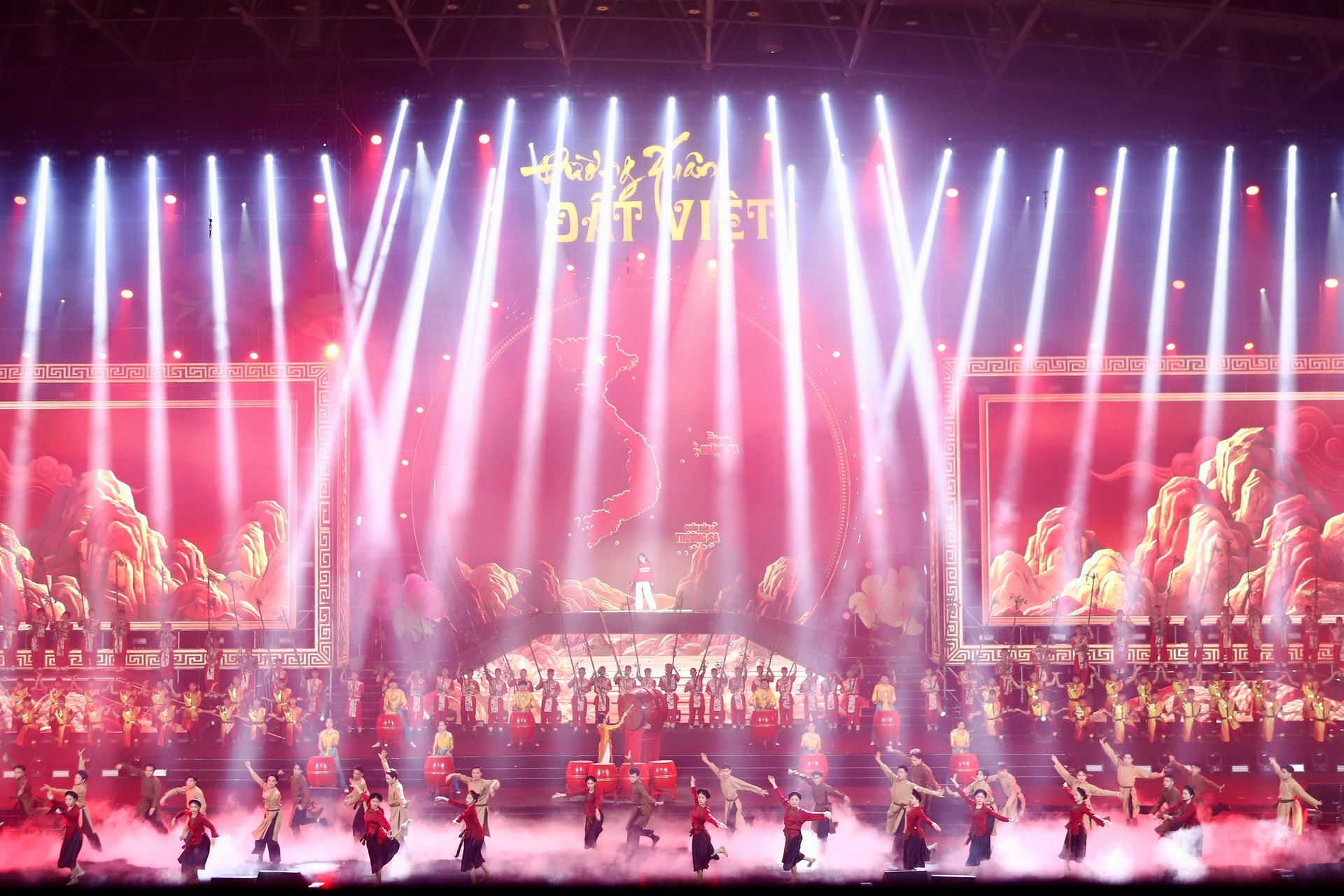 Tổng duyệt 'Đường Xuân đất Việt 2026': Sẵn sàng cho chương trình kết nối biên giới và hải đảo, từ Việt Nam ra thế giới- Ảnh 5.