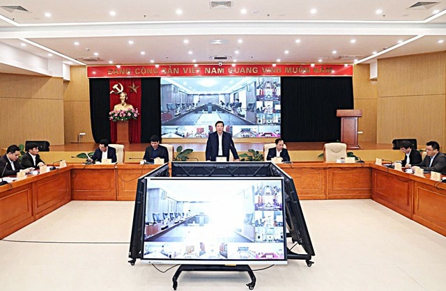 Bộ trưởng Bộ Xây dựng: Hệ thống giao thông thông minh trên 5 tuyến cao tốc vẫn còn bất cập- Ảnh 2. Bộ trưởng Bộ Xây dựng: Hệ thống giao thông thông minh trên 5 tuyến cao tốc vẫn còn bất cập- Ảnh 2.