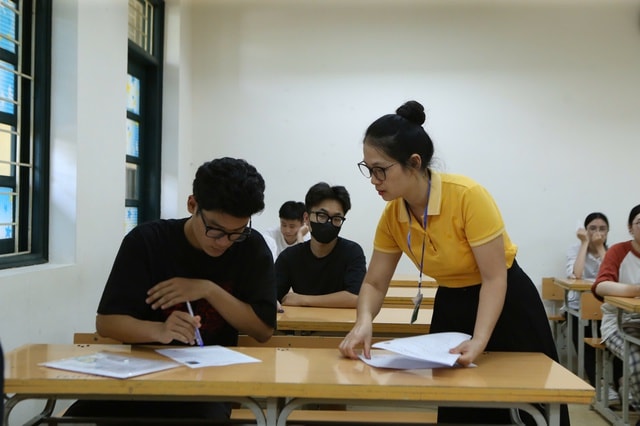 Hai trường hợp miễn thi ngoại ngữ trong xét công nhận tốt nghiệp THPT- Ảnh 1.