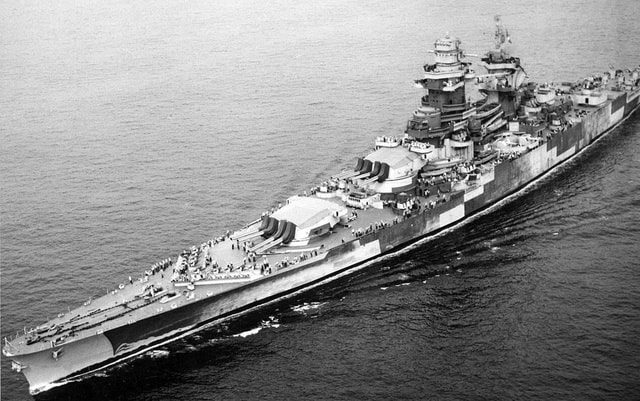 10 tàu chiến lớn nhất từng được chế tạo- Ảnh 5.