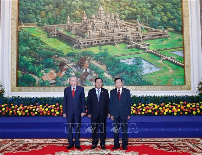 Tổng Bí thư Tô Lâm đồng chủ trì Cuộc gặp giữa Người đứng đầu ba Đảng Việt Nam - Campuchia – Lào- Ảnh 1.