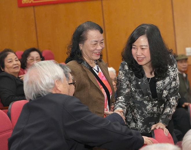 Bộ Y tế gặp mặt, chúc Tết lãnh đạo Bộ tiền nhiệm, cán bộ, công chức hưu trí- Ảnh 2. Bộ Y tế gặp mặt, chúc Tết lãnh đạo Bộ tiền nhiệm, cán bộ, công chức hưu trí- Ảnh 2.