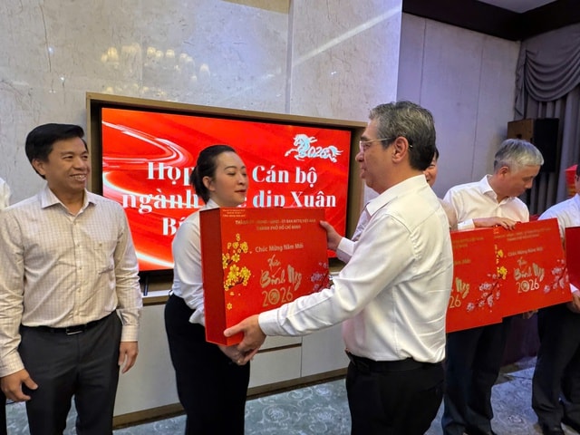 TPHCM chi trả 100% học phí cho bác sĩ nội trú- Ảnh 1. TPHCM chi trả 100% học phí cho bác sĩ nội trú- Ảnh 1.