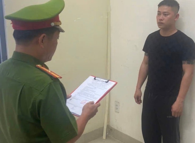 Cho vay nặng lãi hơn 83 tỷ đồng, một người ở Đà Nẵng bị tạm giữ khẩn cấp- Ảnh 1.