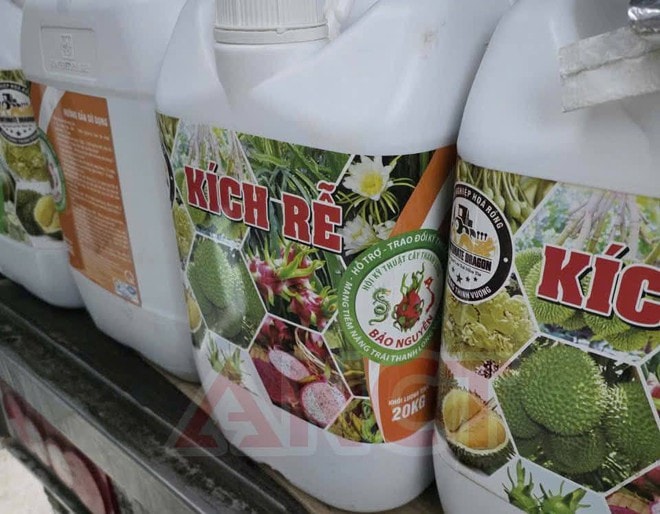 Triệt phá đường dây sản xuất, buôn bán phân bón giả quy mô lớn tại miền Tây- Ảnh 2.