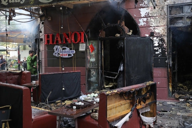 Cháy quán cà phê trong khu đô thị Văn Phú, lửa bùng phát từ tầng 1 nhà 4 tầng- Ảnh 4.