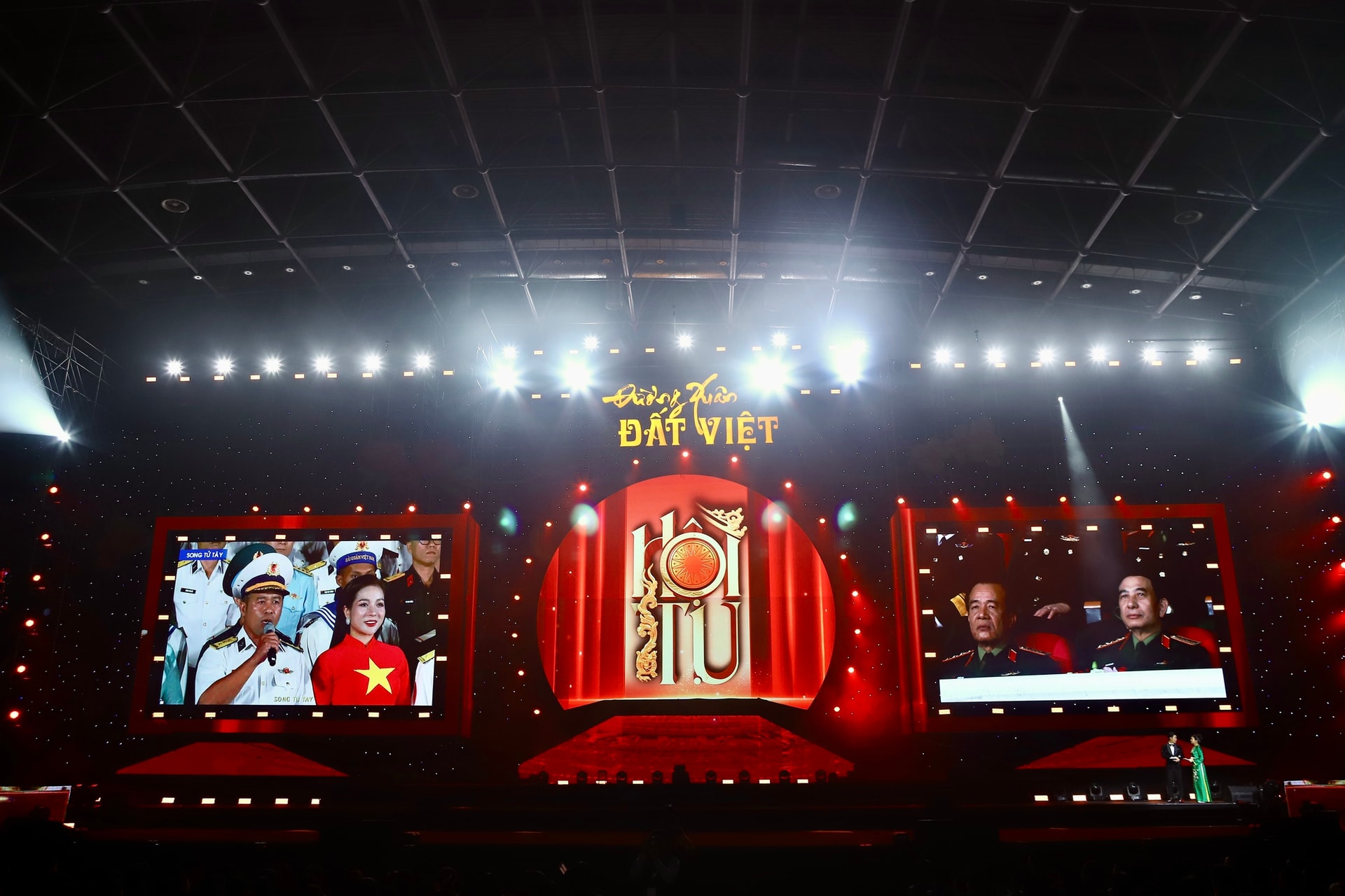 Đại tướng Phan Văn Giang chúc Tết cán bộ, chiến sĩ và nhân dân Trường Sa- Ảnh 3. Đại tướng Phan Văn Giang chúc Tết cán bộ, chiến sĩ và nhân dân Trường Sa- Ảnh 3.